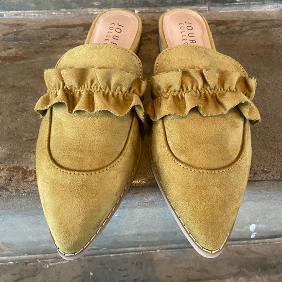 Journee Collection Olive Green Ruffle Suede Pointed Mule Loafers - Picture 4 of 6